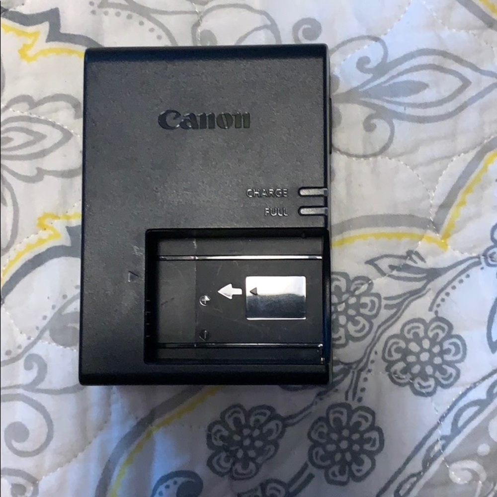 Canon lc-e17 charger t7i, t6i